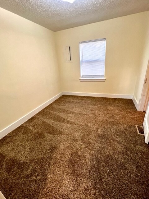 1851 N Johnston Ave, Springfield, MO 65803 - photo 6