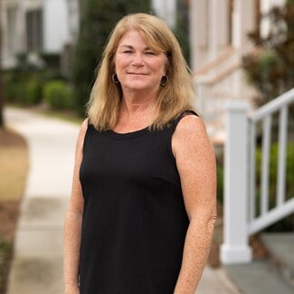 Della Carson