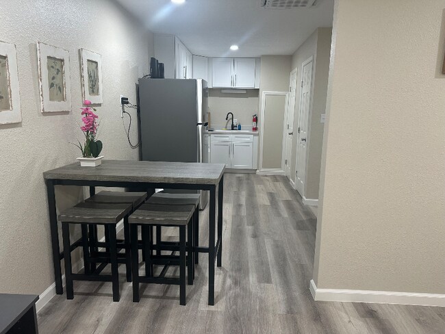 135 W Monroe St unit 1, Kountze, TX 77625 - photo 7