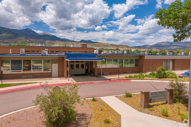 Midland Elementary School