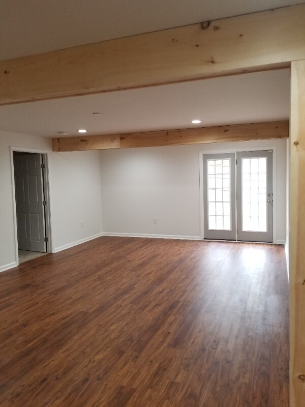 1524 Santander Dr, Gainesville, VA 20155