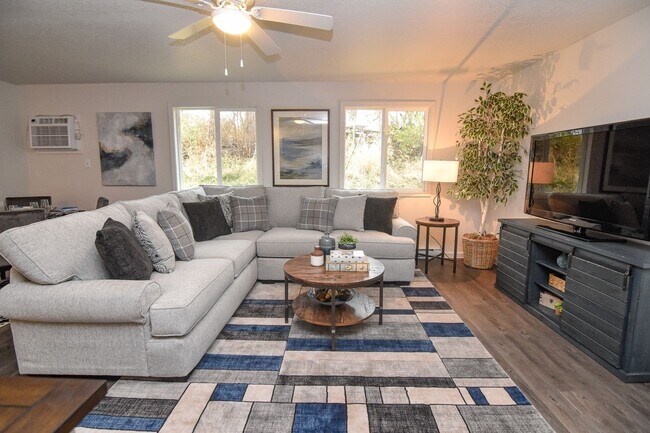 Cherry Creek, Winterset, IA 50273 - photo 2