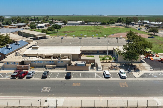 Tranquillity Elementary School provides a great education to help students succeed.