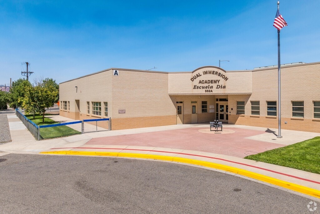 Dual Immersion Academy School