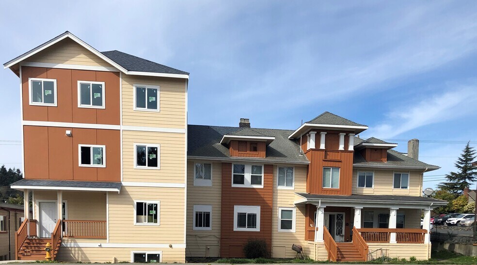 4220 Colby Ave, Everett, WA 98203