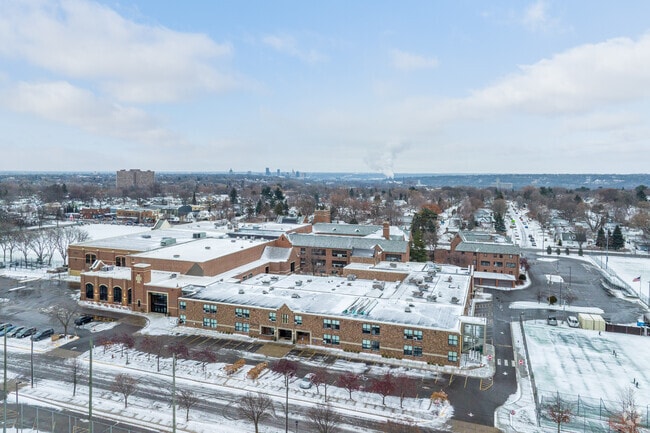 Cretin-Derham Hall has a 12 to 1 student teacher ratio.