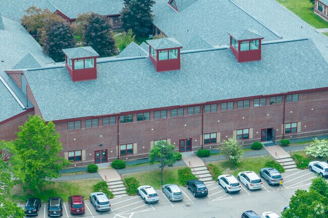 H. Olive Day School is an engaging and interactive learning environment fostering creativity.