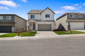 1943 N Fireball Ln, Saratoga Springs, UT 84045