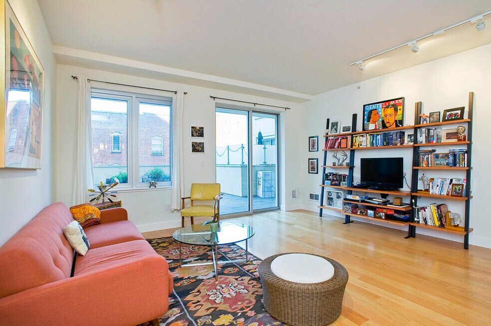 214 Hayes St unit ID1069204P, San Francisco, CA 94102 - photo 1