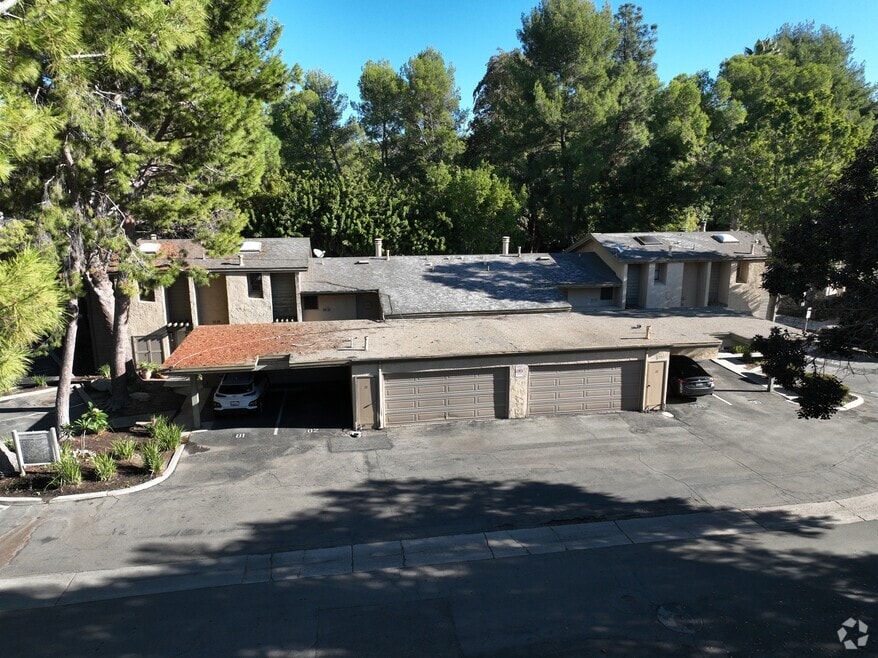 4900 E Chapman Ave unit 24, Orange, CA 92869 - photo 2