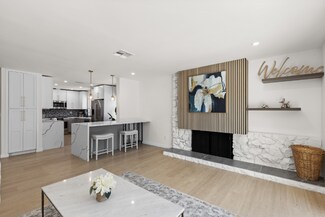 9038 Whitaker Ave, Los Angeles, CA 91343