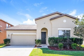 1090 Hermosa Way, Kissimmee, FL 34744
