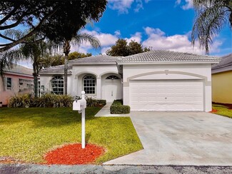 2645 SE 5th Ct, Homestead, FL 33033