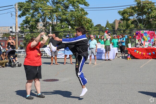 Enjoy live performances at the Peabody International Festival.