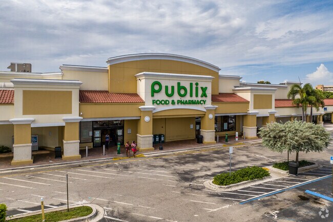 Residents of Lakeside Green can get their grocery needs met at the local publix.