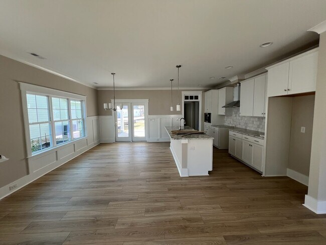 2482 Lake Ridge Dr, Boiling Spring Lakes, NC 28461 - photo 4