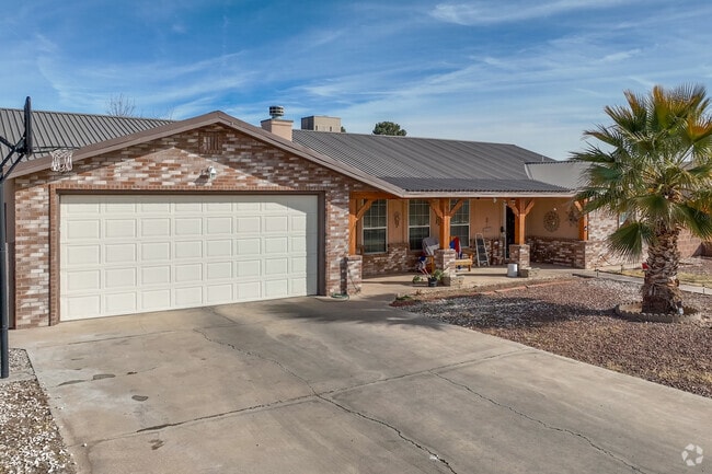 Deming has many home styles around its neighborhoods including Ranch Style homes.