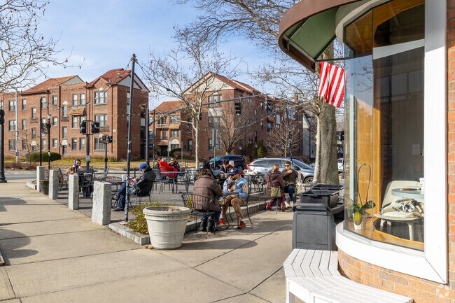 Dine on the outdoor patio at L'artisan Cafe and Bakery in Wayland Square.