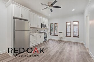 706 N St Andrews Place Unit 208, Los Angeles, CA 90038