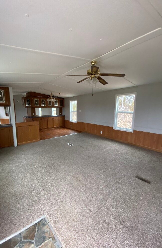 7033 J D Randolph Rd, Baxter, TN 38544 - photo 2