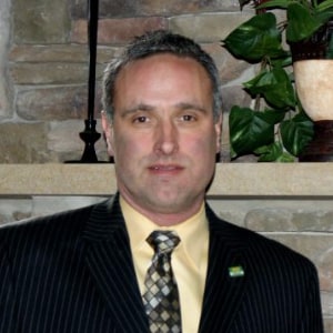 Kenneth Mills