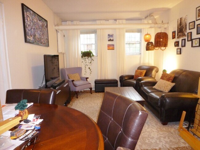 16 Ware St, Cambridge, MA 02138 - photo 3