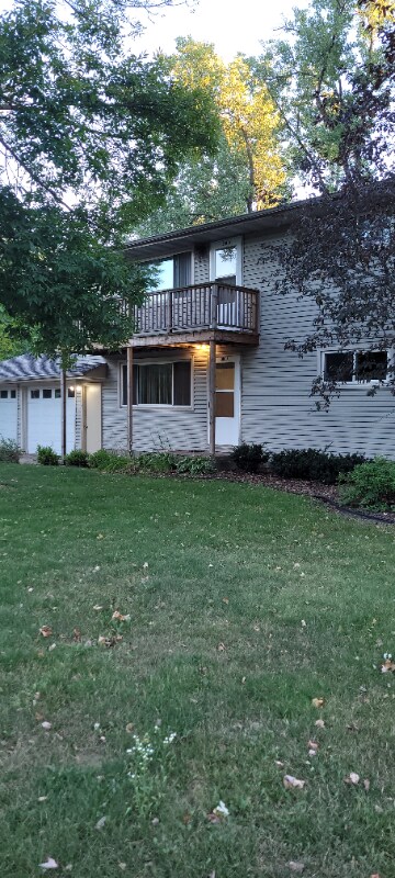 310 Poplar St Unit Upper, Wisconsin Rapids, WI 54494