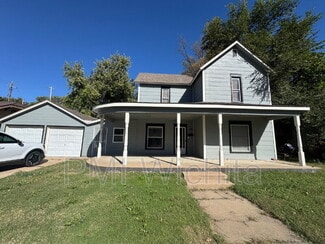 212 Main St, Augusta, KS 67010