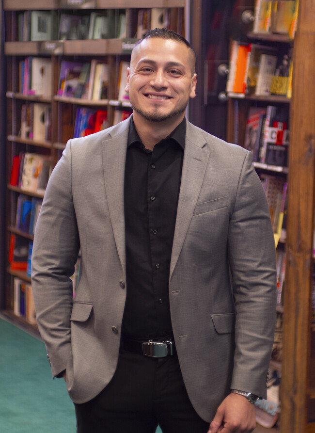 Agent Photo