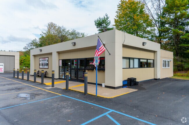 Residents shop at Harry’s for snacks, coffee, and essentials.