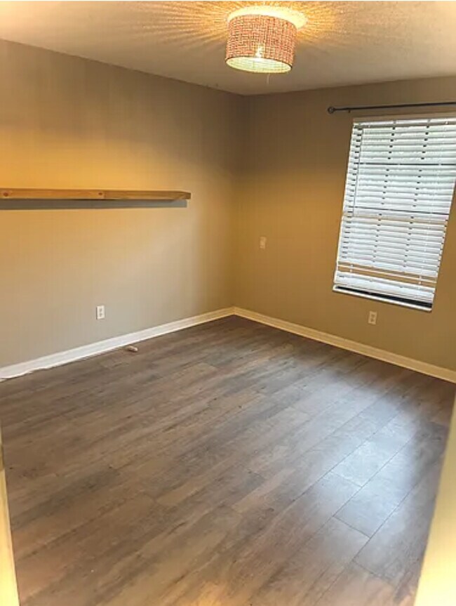 3006 Cinnamon Blvd, Palm Harbor, FL 34684 - photo 7