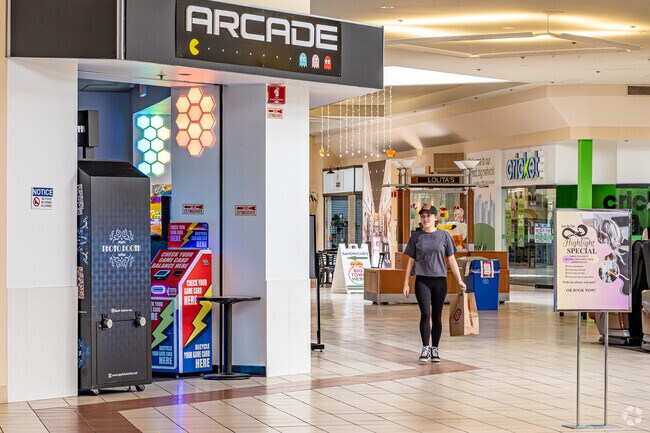 When the weather is rough, Jackson Hill locals head over to the indoor Heritage Mall.