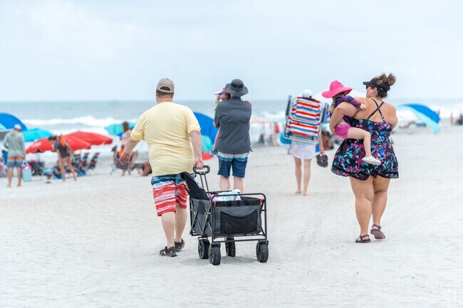 Interstate 40 East from Dunn, leads to the Carolina Coast.