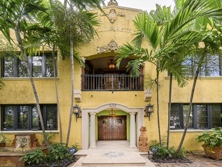 632 15th St, Miami Beach, FL 33139