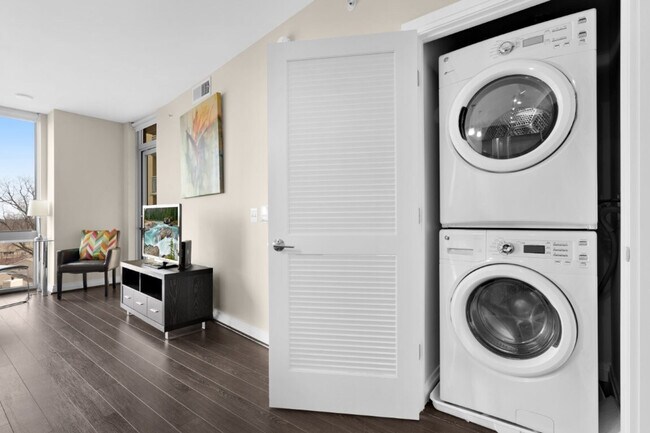 3718 Midtown Dr unit ID1351205P, Tampa, FL 33607 - photo 5