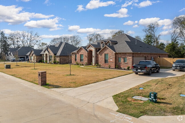 Residents appreciate the family-friendly neighborhoods of Canton’s new builds.