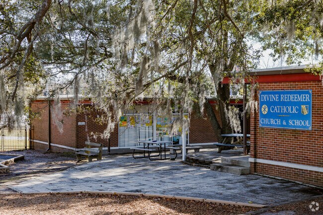 Divine Redeemer School in Hanahan has an outdoor area.