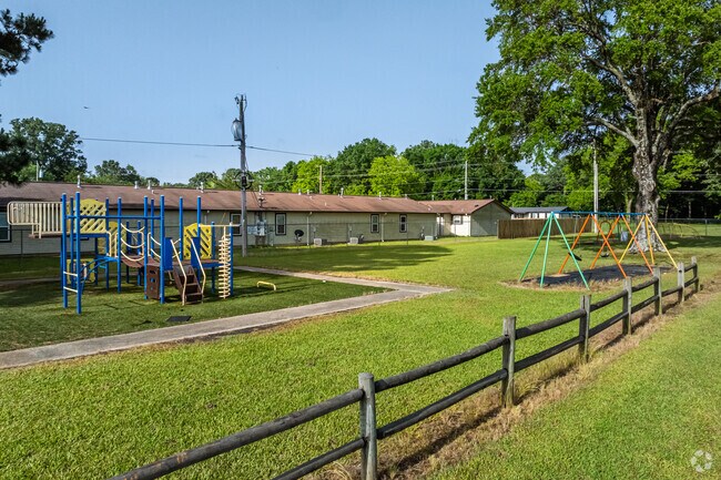 Hope maintains three parks, including Northside Park, popular for youth sports like baseball and basketball and offers a playground.