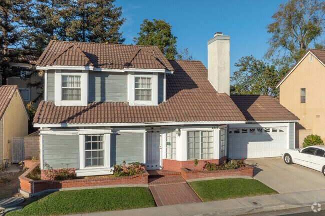 Residents appreciate the neighborhood's safety and welcoming atmosphere.