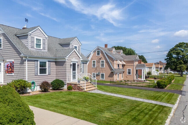 Midcentury revival architecture is common among these Brayton Point neighborhood homes.