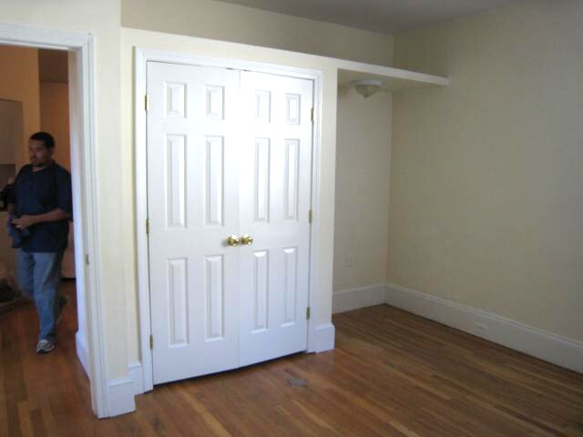 66 Egmont St unit 4, Brookline, MA 02446 - photo 4