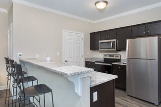 441 Bourbon St, Bowling Green, KY 42104