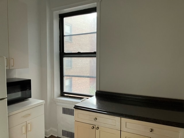 8380 118th St unit 4G, Kew Gardens, NY 11415 - photo 5