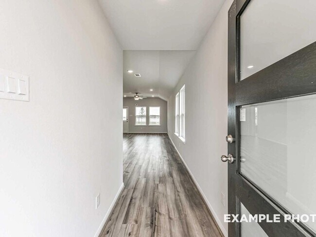 602 San Marcos Trail unit 36463245, Dayton, TX 77535 - photo 4