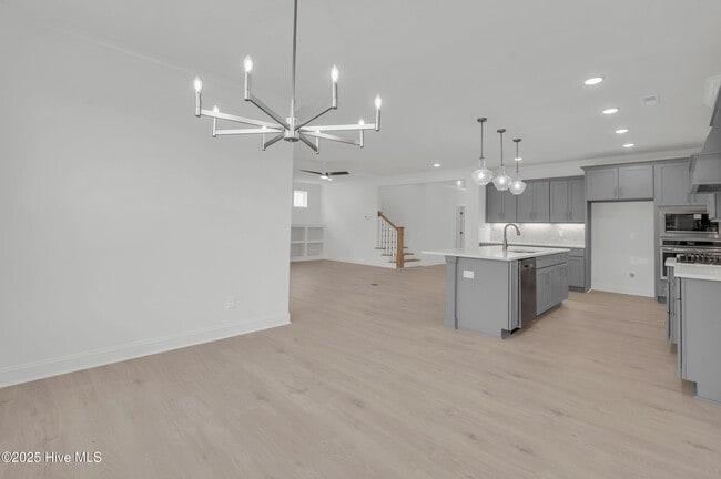 525 Sailor Sky Way, Hampstead, NC 28443 - photo 7