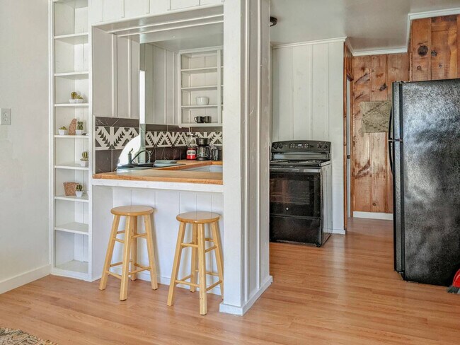 169 E 100 N unit ID1249857P, Kanab, UT 84741 - photo 2