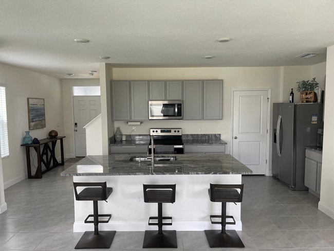 2771 Common Fig Run, Wesley Chapel, FL 33543 - photo 4