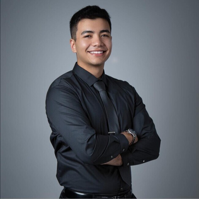 Agent Photo