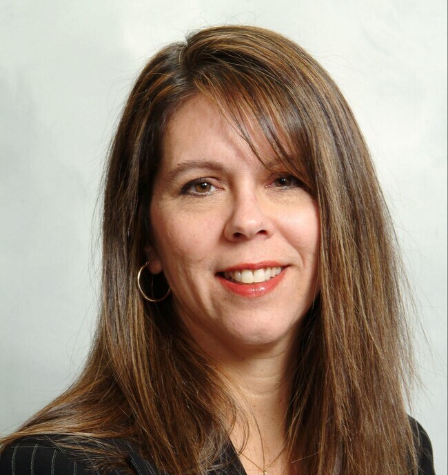 Sharon Dzierzawiec