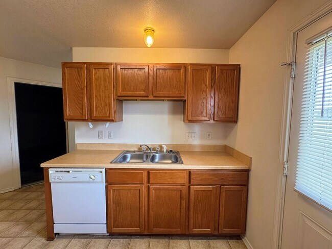 5102 Lauren Lea Dr unit A, Killeen, TX 76549 - photo 6